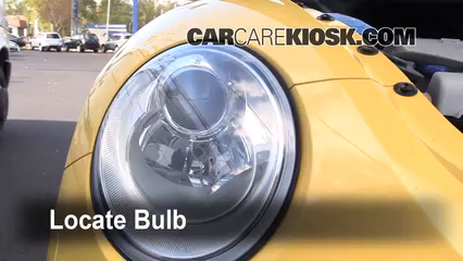 2008 Volkswagen Beetle S 2.5L 5 Cyl. Hatchback Lights Highbeam (replace bulb)