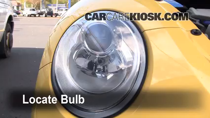 2008 Volkswagen Beetle S 2.5L 5 Cyl. Hatchback Lights Headlight (replace bulb)