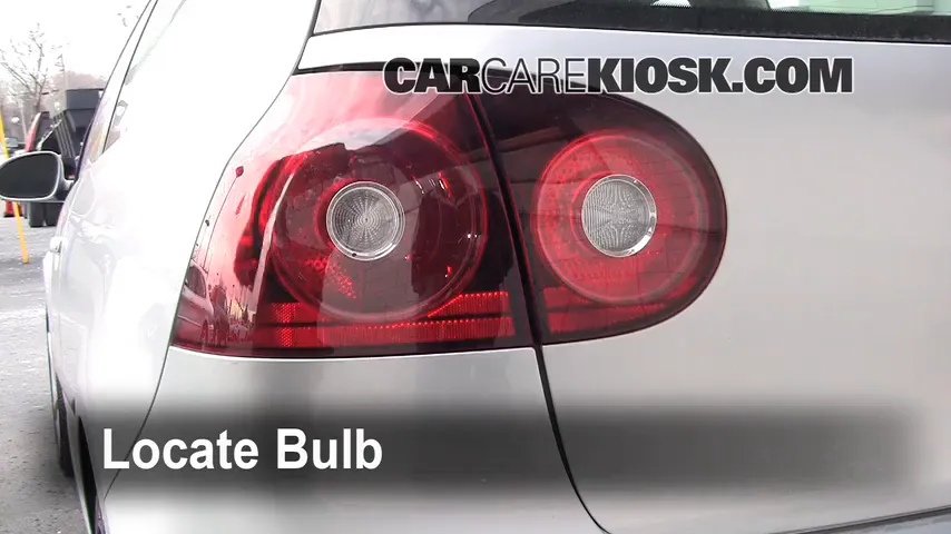 Rear Turn Signal Replacement on a 2008 Volkswagen Rabbit S 2.5L 5 Cyl ...