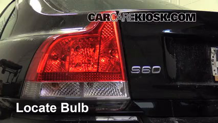 2008 Volvo S60 2.5T 2.5L 5 Cyl. Turbo Éclairage Feu clignotant arrière (remplacer l'ampoule)