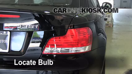 2009 BMW 135i 3.0L 6 Cyl. Turbo Coupe Éclairage Feu clignotant arrière (remplacer l'ampoule)