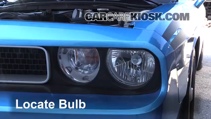 2009 Dodge Challenger SE 3.5L V6 Lights Turn Signal - Front (replace bulb)