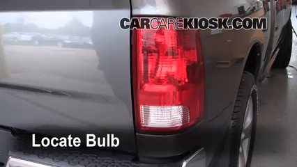 2009 Dodge Ram 1500 SLT 5.7L V8 Crew Cab Pickup (4 Door) Éclairage Feux de marche arrière (remplacer une ampoule)