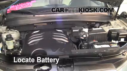 2009 Hyundai Santa Fe Limited 3.3L V6 Batería Limpiar batería y terminales
