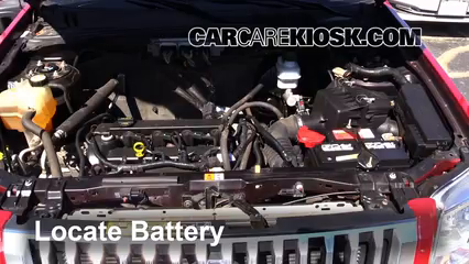 2009 Mercury Mariner 2.5L 4 Cyl. Battery Replace