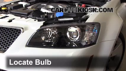 2009 Pontiac G8 GT 6.0L V8 Lights Headlight (replace bulb)