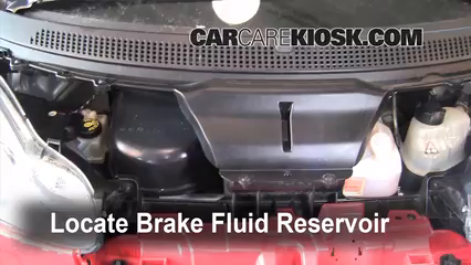 2009 Smart Fortwo Passion Cabrio 1.0L 3 Cyl. Brake Fluid Check Fluid Level