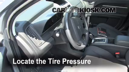 2010 Dodge Journey SXT 3.5L V6 Pneus et roues Vérifier la pression des pneus