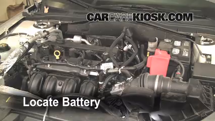 2010 Ford Fusion SE 2.5L 4 Cyl. Battery Replace