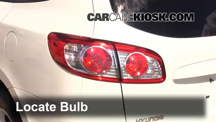 2010 Hyundai Santa Fe SE 3.5L V6 Lights Turn Signal - Rear (replace bulb)