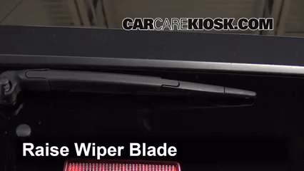 2010 Jeep Wrangler Unlimited X 3.8L V6 Balais essuie-glace arrière Changer les balais des essuie-glace