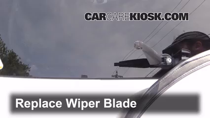 2011 toyota rav4 windshield wipers size