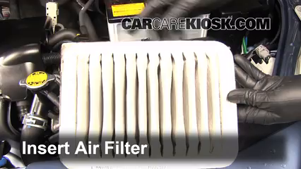 2007 Toyota yaris air filter