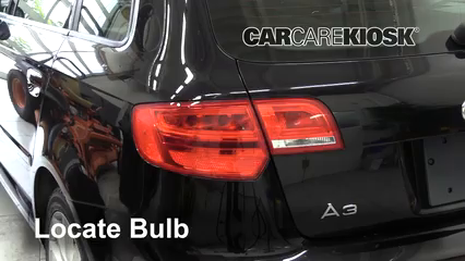 2011 Audi A3 TDI 2.0L 4 Cyl. Turbo Diesel Éclairage Feux de marche arrière (remplacer une ampoule)
