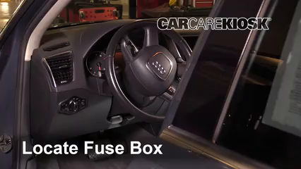 2011 Audi Q5 Premium Plus 2.0L 4 Cyl. Turbo Fuse (Interior)