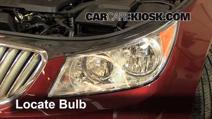 2011 Buick LaCrosse CX 2.4L 4 Cyl. Éclairage Feux de croisement (remplacer l'ampoule)