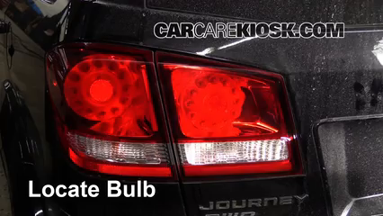2011 Dodge Journey Mainstreet 3.6L V6 FlexFuel Éclairage Feux de position arrière (remplacer ampoule)