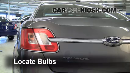 2011 Ford Taurus SEL 3.5L V6 Éclairage Feux de position arrière (remplacer ampoule)