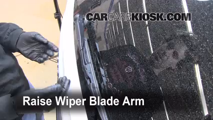 2011 Jeep Compass 2.4L 4 Cyl. Windshield Wiper Blade (Rear) Replace Wiper Blade