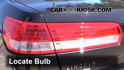 2011 Lincoln MKZ 3.5L V6 Lights Tail Light (replace bulb)