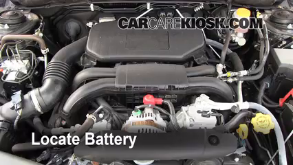 2011 Subaru Legacy 2.5i Premium 2.5L 4 Cyl. Batería Limpiar batería y terminales