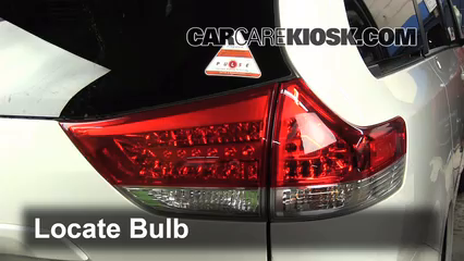 2011 Toyota Sienna XLE 3.5L V6 Éclairage Feux de position arrière (remplacer ampoule)