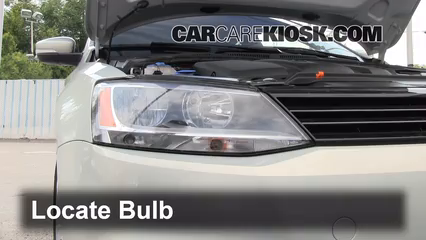 2011 Volkswagen Jetta SE 2.5L 5 Cyl. Sedan Lights Parking Light (replace bulb)