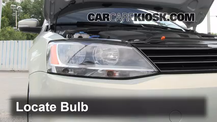 2011 Volkswagen Jetta SE 2.5L 5 Cyl. Sedan Lights Turn Signal - Front (replace bulb)