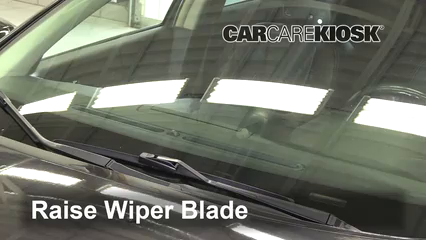 2010 ford fusion wiper blade size