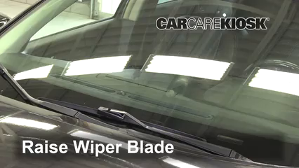 ford fusion 2010 wiper blade size