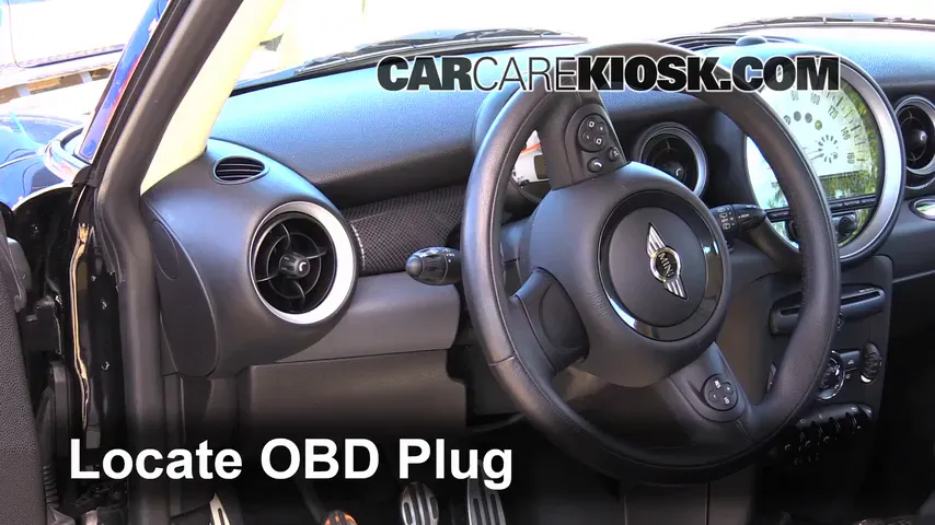 2008 mini cooper cigarette lighter fuse Replace a Fuse: 2008 Mini Cooper 1.6L 4 Cyl. Coupe