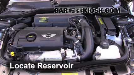 2012 Mini Cooper S 1.6L 4 Cyl. Turbo Hatchback Líquido limpiaparabrisas Controlar nivel de líquido