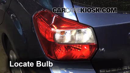 2012 Subaru Impreza 2.0L 4 Cyl. Wagon Éclairage Feux de marche arrière (remplacer une ampoule)