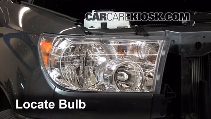 2012 Toyota Sequoia SR5 4.6L V8 Éclairage Feux de croisement (remplacer l'ampoule)
