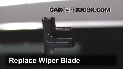 Front Wiper Blade Change BMW X3 (2011-2017) - 2013 BMW X3 