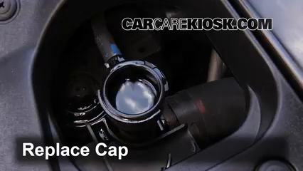 Used Engine Coolant Reservoir Fits: 2020 Hyundai Santa Fe SWB Grade A - View #9