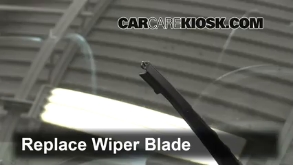 2013 ford fusion wiper blade size