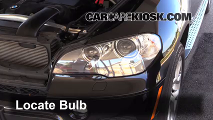 2013 BMW X5 xDrive35i 3.0L 6 Cyl. Turbo Éclairage Feu clignotant avant (remplacer l'ampoule)