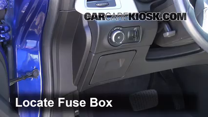 2013 Buick Verano 2.4L 4 Cyl. FlexFuel Fusible (interior)