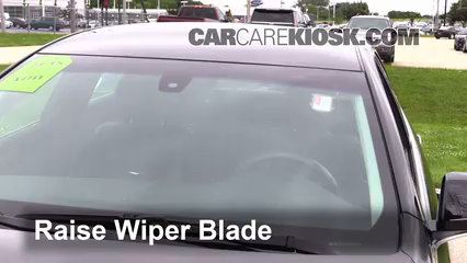 2013 Cadillac XTS 3.6L V6 Windshield Wiper Blade (Front)