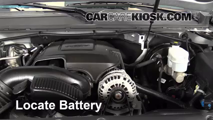 2013 Chevrolet Tahoe LT 5.3L V8 FlexFuel Batería Limpiar batería y terminales