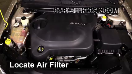 2013 Chrysler 200 Limited 3.6L V6 FlexFuel Sedan Filtre à air (moteur) Changement