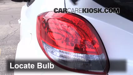 2013 Hyundai Veloster Turbo 1.6L 4 Cyl. Turbo Lights Brake Light (replace bulb)