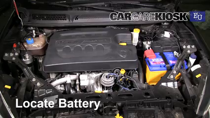 2013 Lancia Delta Oro 1.9L 4 Cyl. Turbo Diesel Batterie