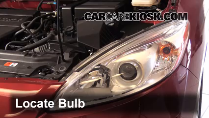 2013 Mazda 5 Sport 2.5L 4 Cyl. Éclairage Feux de croisement (remplacer l'ampoule)