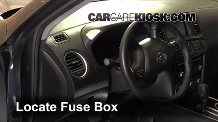 2013 Nissan Pathfinder SV 3.5L V6 Fusible (interior) Control