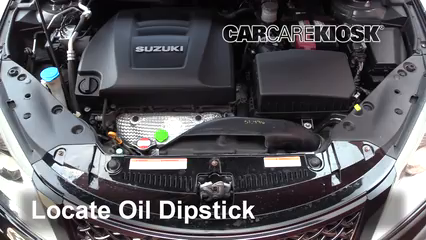 2013 Suzuki Kizashi GTS 2.4L 4 Cyl. Aceite Controlar nivel de aceite