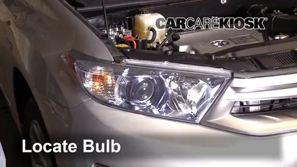 2013 Toyota Highlander Hybrid Limited 3.5L V6 Lights Headlight (replace bulb)