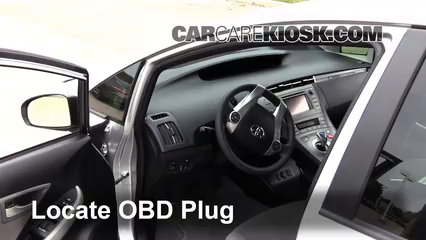 2013 Toyota Prius Plug-In 1.8L 4 Cyl. Compruebe la luz del motor
