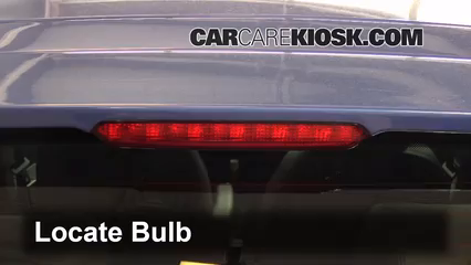 2014 Chevrolet Spark LT 1.2L 4 Cyl. Éclairage Feu de freinage central (remplacer l'ampoule)